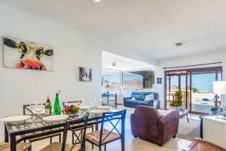 Stunning Views Private 5 mins to Beach Town Shops - Playa Blanca - 0