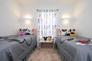 Cozy 3Bed Townhome 8 Miles from Disney 1123 - Kissimmee - 2