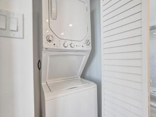 Luxury Oceanfront Condo Magnificent Views 701 - Miami Beach - 4