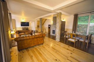 Signature 2BHK Villa NAINA by MountEdge Hospitality - 1