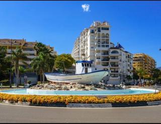 No10 - Beachfront Estepona close to port, 2 bedroom, 2 bathroom, sleeps 5 - Estepona - 6