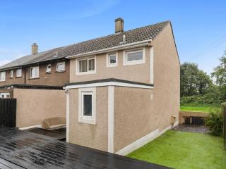 Modern & Stylish 2 Bed Home in Whitehaven - 8