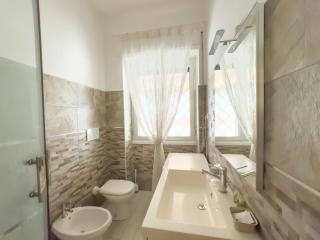 Toto Vatican House - Rome - 6