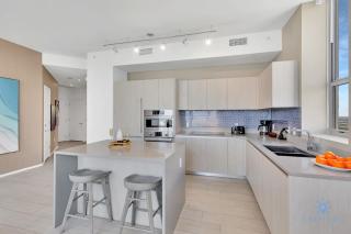 Penthouse with Free Parking and Beautiful Amenities - Hollywood - 7