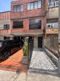 Hermoso apartamento muy central - 0