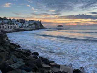 Central Business Trip and Couples 1BR 1BA Office - Mazatlán - 0