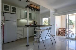 Divino dto zona centro con cochera y terraza con solarium propia - Pinamar - 2
