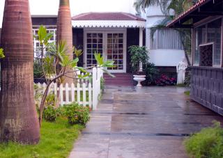 Highgates Hotel - Bangalore - 9
