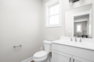 Sleeps 22-Downtown Westfield-Near Grand Park! - Westfield - 1