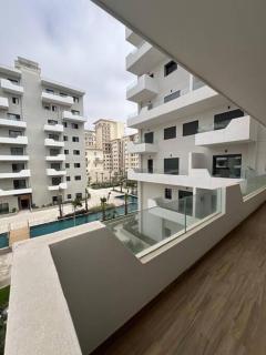 Trendy Condo - Stunning Views - 5