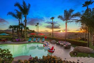7BR Paradise Palms Pool, Views and Event Ready - El Cajon - 0
