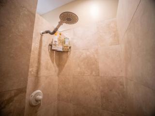 Aloha Aku CoCoPalm2 Suite - Your Cozy Beachfront Escape - Kihei - 6