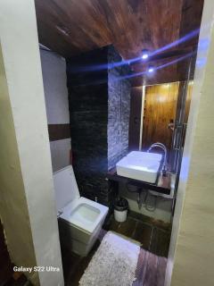 1BR Northpoint Condo Free Airport pick up for 3 nights stay or more - Cabaguio - 8