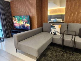 BGC Cosy Hotel Vibe Uptown Parksuites Studio - Manila - 1