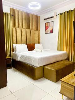 Affordable Modern 2 bedroom Luxury - Lekki Phase 1 - 3