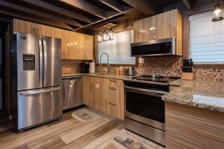 3 Miles to Gsmnp & Dtwn Good Views HotTub A-Frame - Gatlinburg - 1