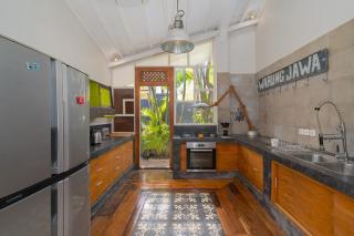 Villa Tap - Private 6BR Tropical Paradise Minutes to the Beach - Canggu - 5