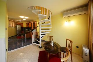 Hotel Perfect - Warna - 3