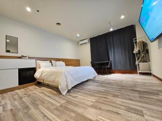 Ilsan Noble Hotel - 2