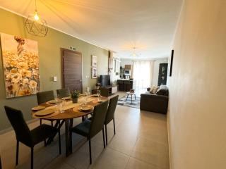 Centrally located, well equipped, stylish flat. - St Paul's Bay - 2