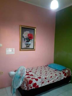 K77 Backpackers - Jungle Tours - Medan - 3
