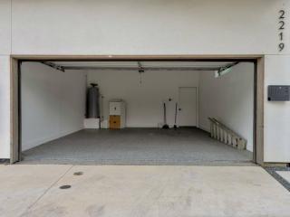 Charming 3-Bedroom Home l 5 mins to AA Arena - Dallas - 1