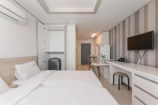 Staywell Hotel - Busan - 0