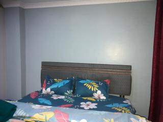 Bright Serene Studio Bnb - Nairobi - 5
