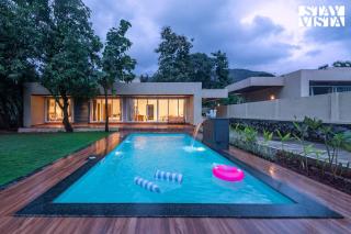StayVista at Gulposh Retreat with Pool, Lawn & Gazebo - 0