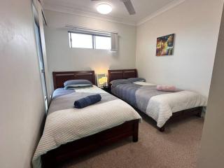 Sweet Mango Hill Apartment w Convenient Location - 6