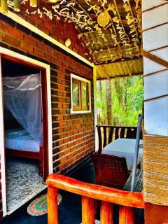 Isuru Cabanas and Restaurant - Tangalle - 6