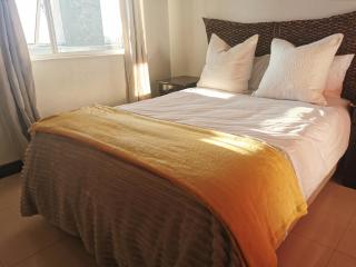 Gateway Oceans - 2 Adults & 4 Children ONLY - Families or 1 Couple only - No parties - Durban - 4
