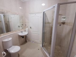 Gateway Oceans - 2 Adults & 4 Children ONLY - Families or 1 Couple only - No parties - Durban - 1