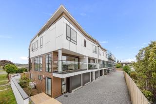 Waverly Place - Unique One Room Apartment - Orewa - 0