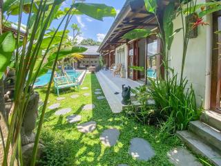 Private room with sunset and rice terraces view - Tumbak Bayuh - 8
