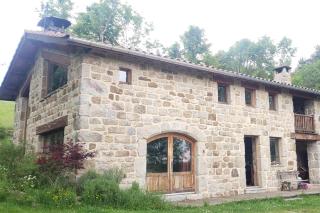 La Maison de Pierre et Mizette - La Versanne - 0