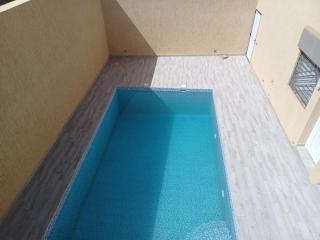 Maison familiale avec piscine privée sans vis à vis - - 8