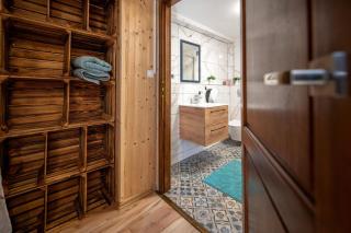 Przystanek na Szlaku - 1