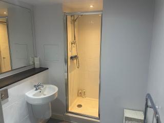Radio City Apartments - 6