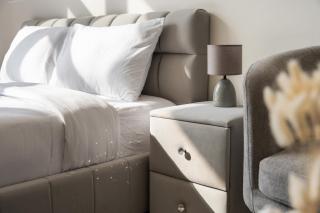 Contemporary Studio With Amazing Amenities - 5