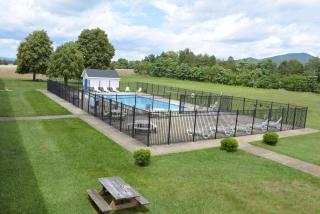 Days Inn by Wyndham Luray Shenandoah - Luray - 5