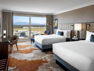 Fairmont Vancouver Airport In-Terminal Hotel - Richmond - 8