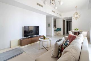 Frank Porter - Creekside18 - Dubai - 8