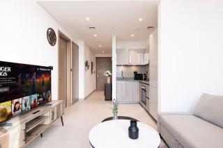 EaseMyTrip - Sobha Waves Luxury, 1BR Apt with Burj Khalifa View - 3