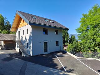 La Fruitière de Vérel, logements modulables neufs, calmes, entre lac et montagne, max 11 personnes - Rovagny - 8