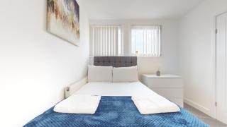 4Bed and 4Bath House near City Centre with Free WiFi - Sheffield - 3