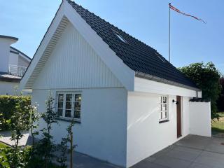 Beach Guest House - Greve - 8