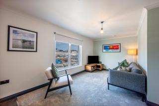 Exceptional 2BD apt with Oban Bay views - next to ferry terminal & train station - Oban - 0