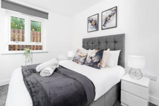 Two Bedroom Apartment - Balcony - Secure Parking - Top Rated - Underfloor Heating - 2MC - Birmingham - 9