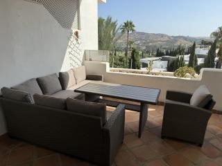 Mijas - Apartment - Sleeps 4 - Pool - Garden - Santa Fe de los Boliches - 9